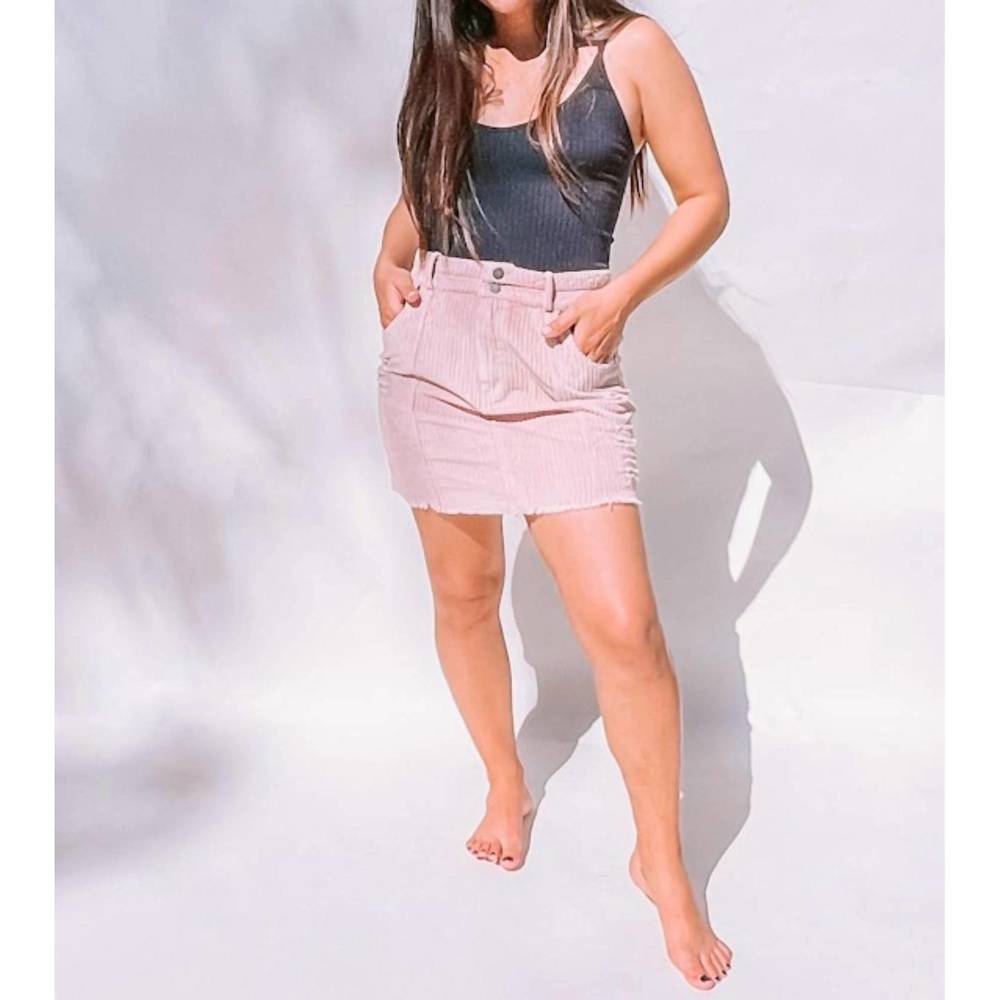 NEW LISTICLE corduroy frayed mini skirt in rose